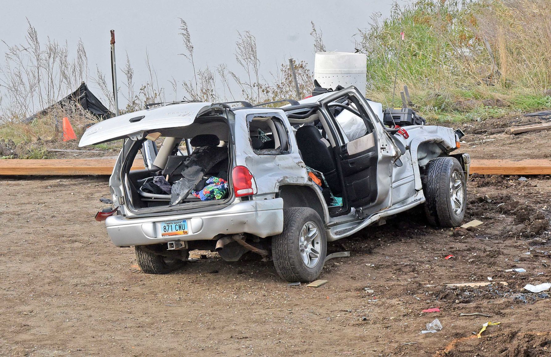 110319-nws-wreck11.jpg